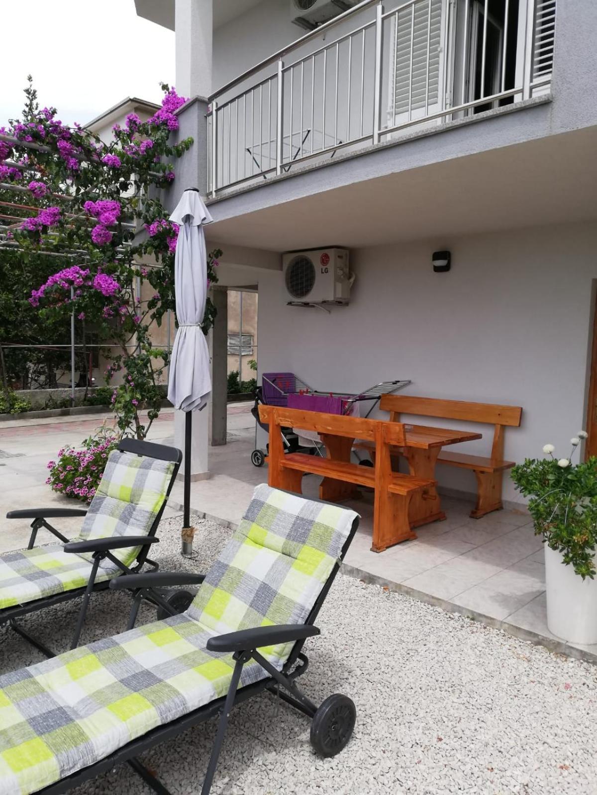 Apartments Jure Miljak Podstrana Kültér fotó